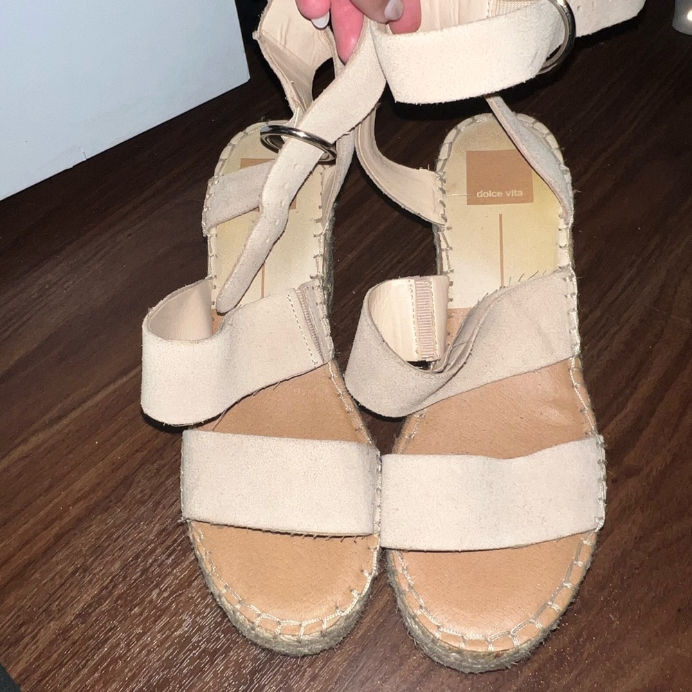 Dolce Vita Tan Strappy Sandals